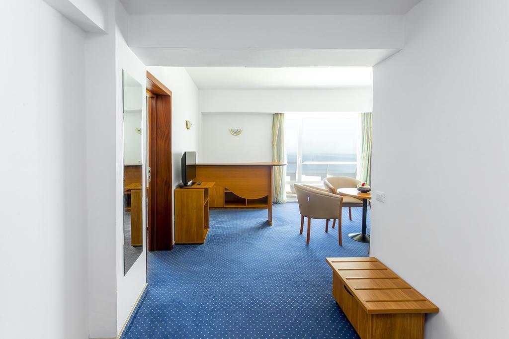 Savoy Hotel Мамая Экстерьер фото